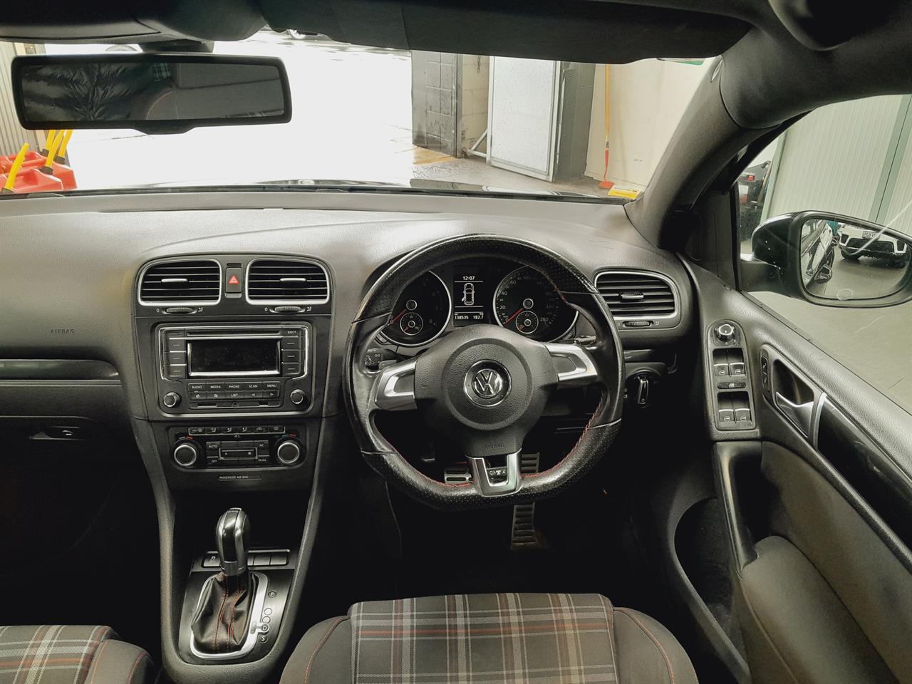 2011 Volkswagen Golf