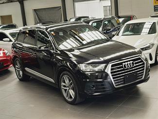 2017 Audi Q7 - Thumbnail