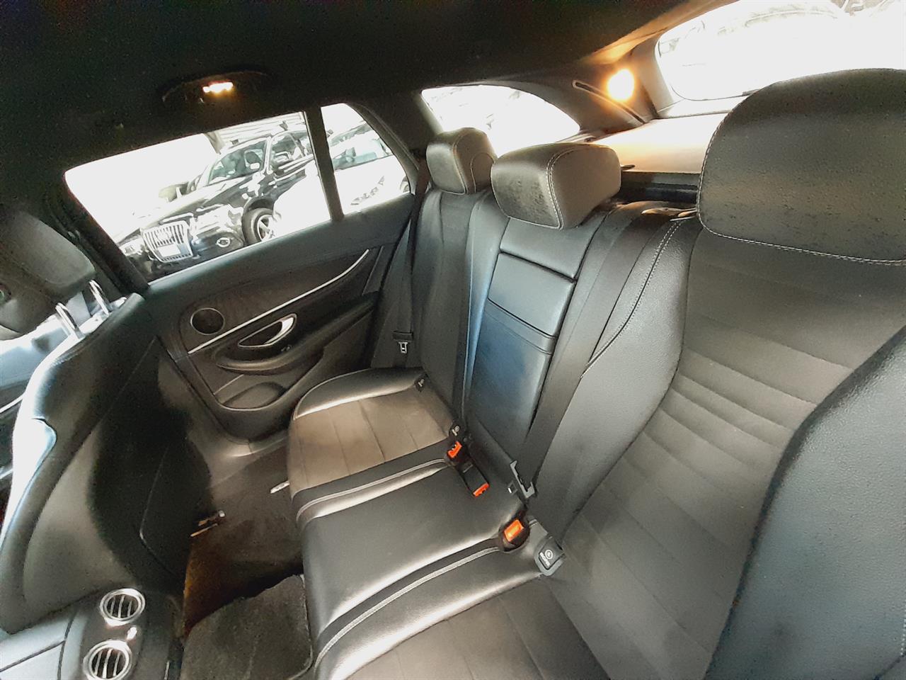 2017 Mercedes-Benz E 250