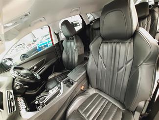 2018 Peugeot 3008 - Thumbnail