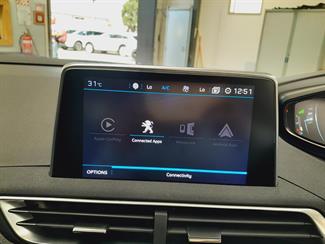 2018 Peugeot 3008 - Thumbnail