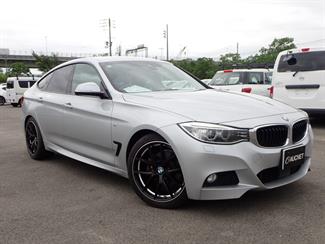 2016 BMW 320i - Thumbnail