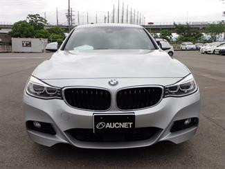 2016 BMW 320i - Thumbnail