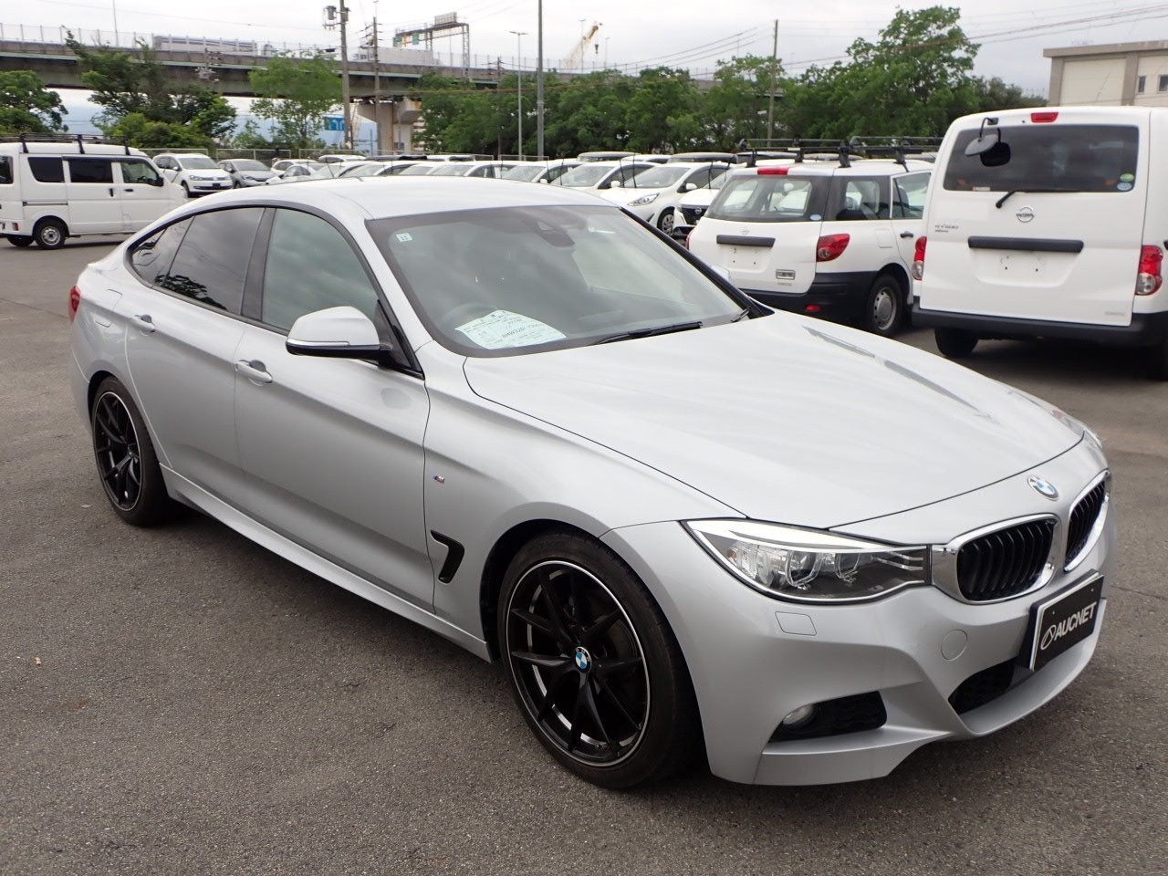 2016 BMW 320i