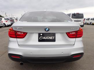 2016 BMW 320i - Thumbnail