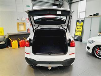 2016 BMW X1 - Thumbnail