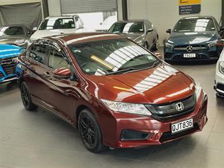 2015 Honda Grace - Thumbnail