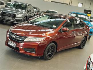 2015 Honda Grace - Thumbnail