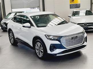 2023 Audi Q4 - Thumbnail