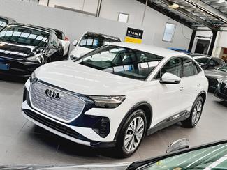 2023 Audi Q4 - Thumbnail