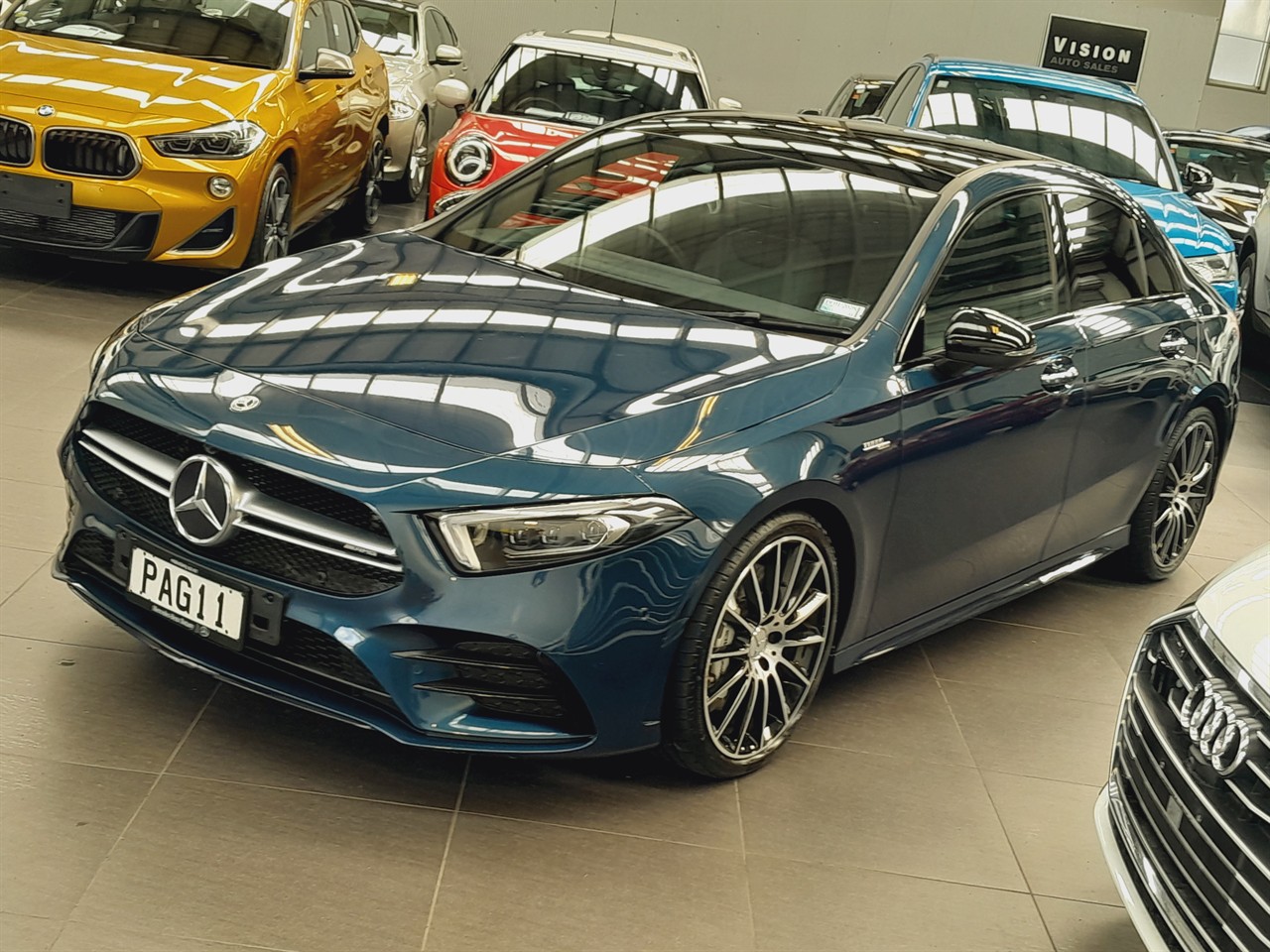 2022 Mercedes-Benz A 35