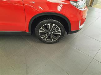 2024 Suzuki Vitara - Thumbnail
