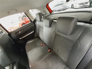 2024 Suzuki Vitara - Thumbnail