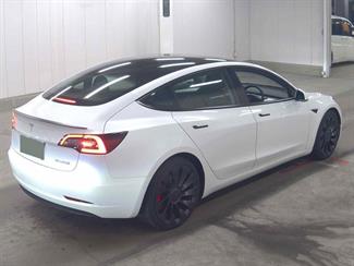 2021 Tesla Model 3 - Thumbnail