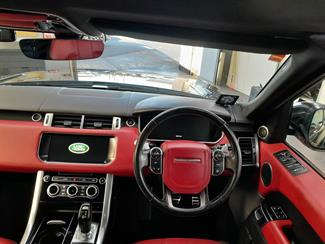 2017 Land Rover Range Rover Sport - Thumbnail