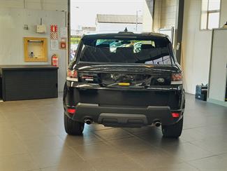 2017 Land Rover Range Rover Sport - Thumbnail