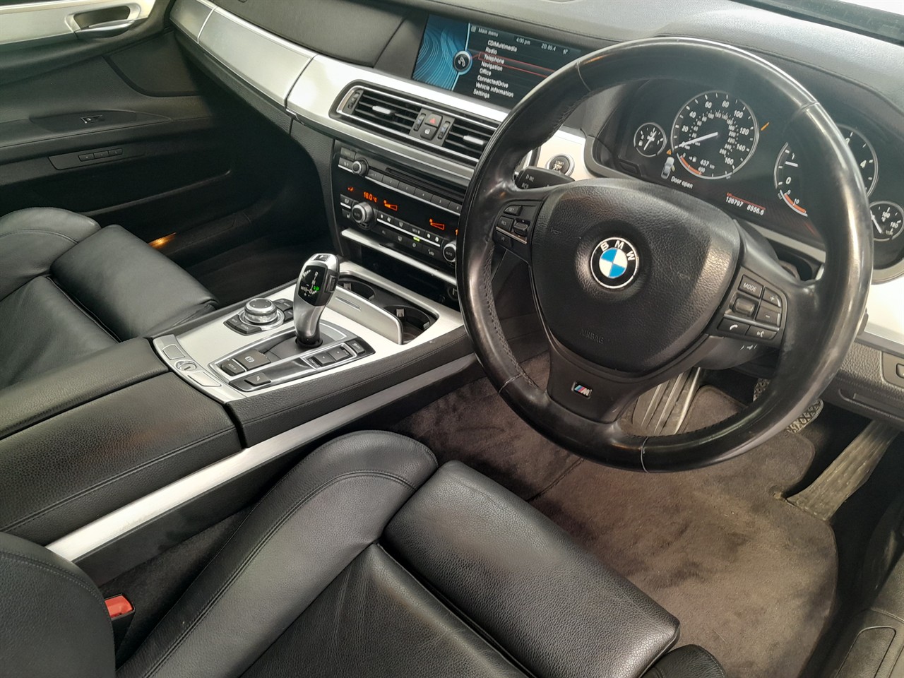 2010 BMW 740d