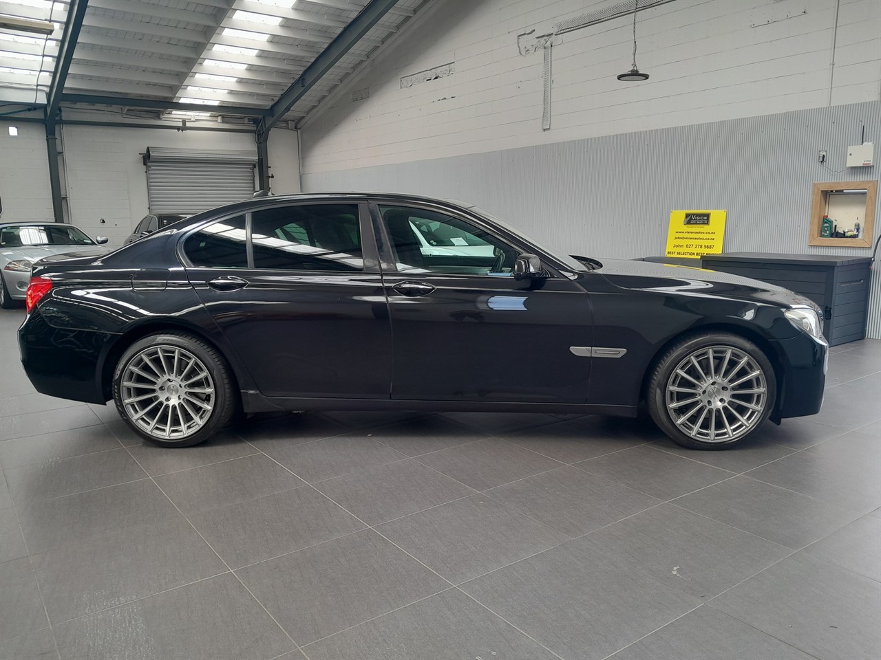 2010 BMW 740d