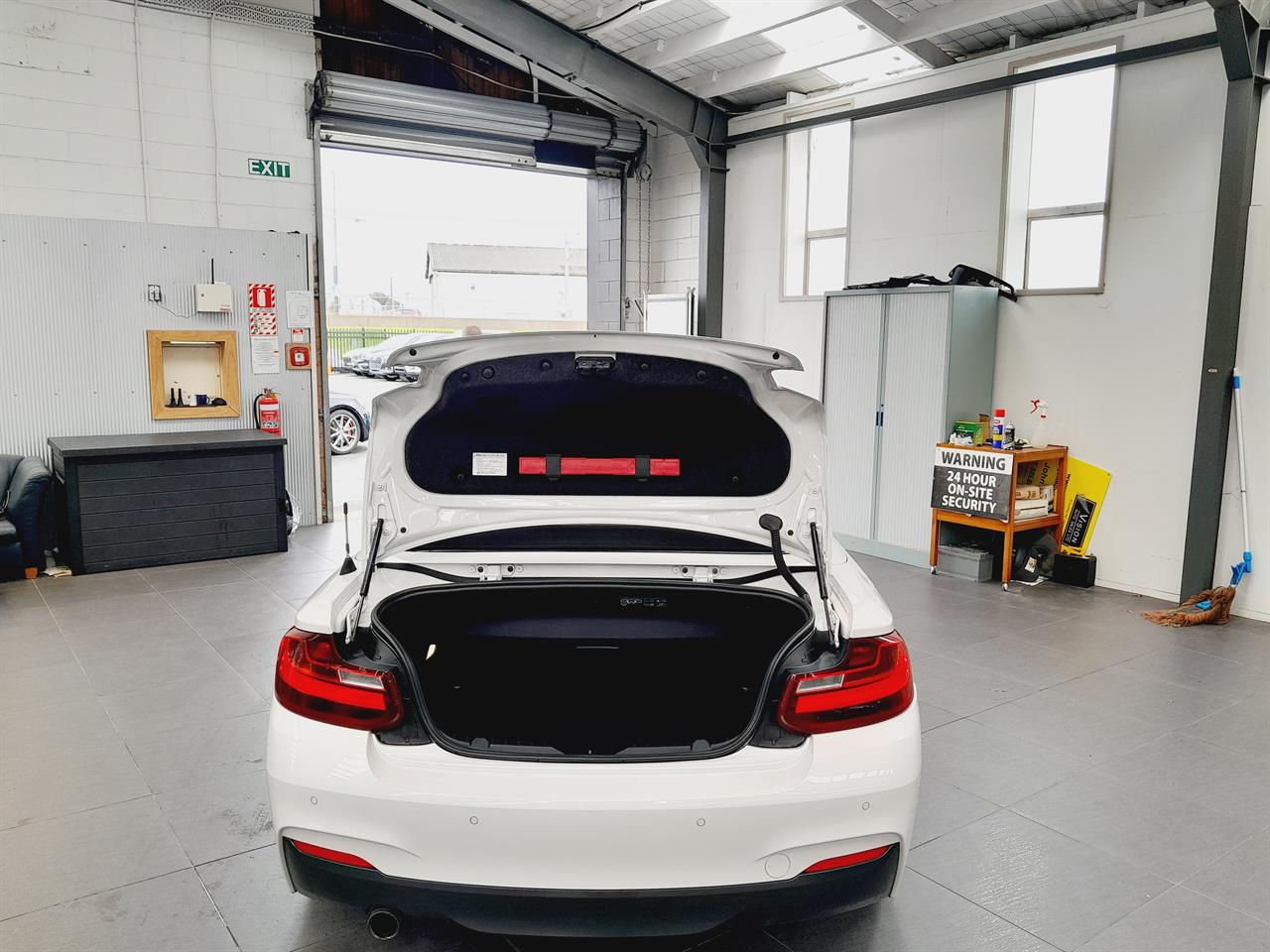 2016 BMW 220i
