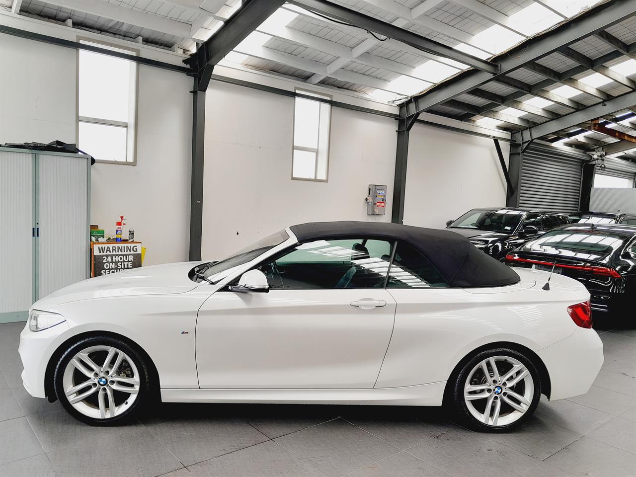 2016 BMW 220i