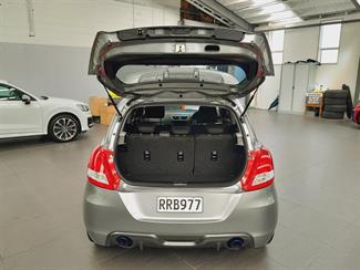 2012 Suzuki Swift - Thumbnail