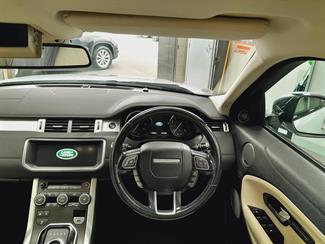 2017 Land Rover Range Rover Evoque - Thumbnail