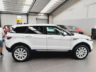 2017 Land Rover Range Rover Evoque - Thumbnail