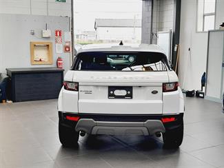 2017 Land Rover Range Rover Evoque - Thumbnail