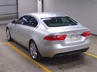 2018 Jaguar XE - Thumbnail