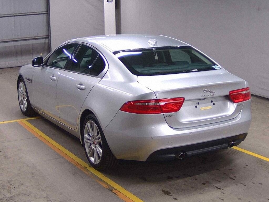 2018 Jaguar XE