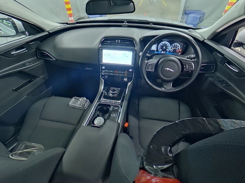 2018 Jaguar XE
