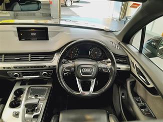 2016 Audi Q7 - Thumbnail