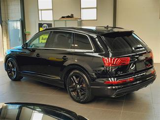 2016 Audi Q7 - Thumbnail