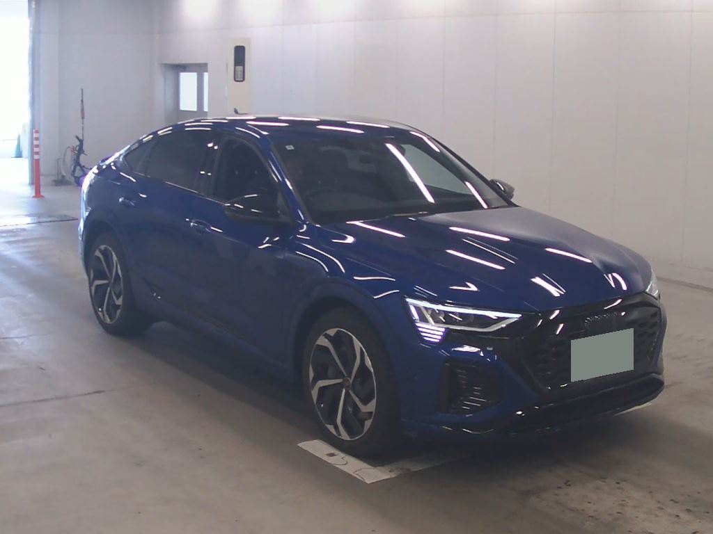2024 Audi Q8
