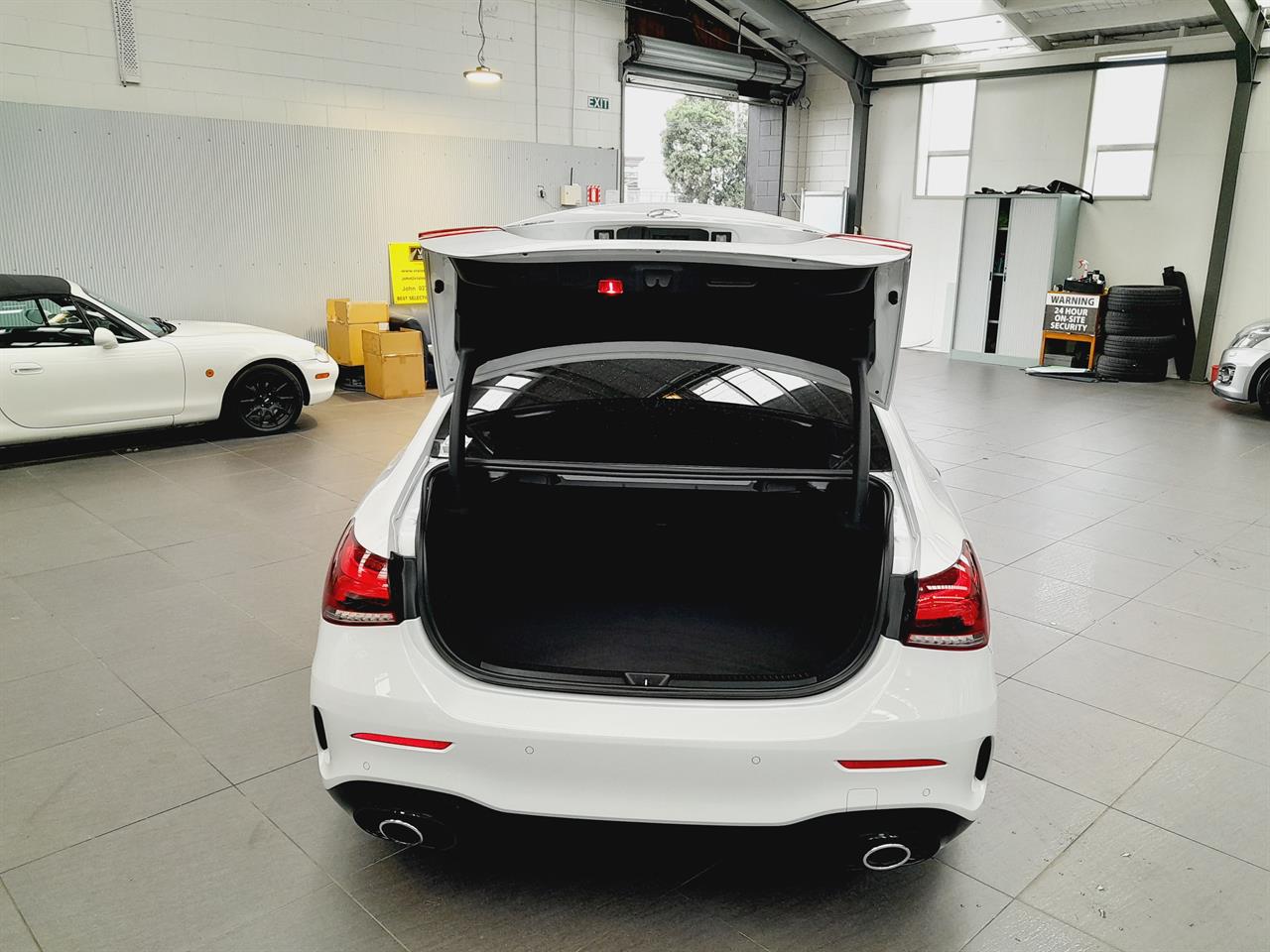 2020 Mercedes-Benz A 35