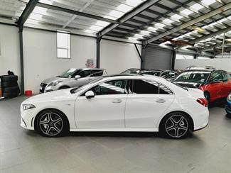 2020 Mercedes-Benz A 35 - Thumbnail