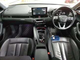 2021 Audi A4 - Thumbnail