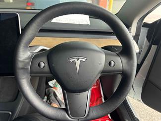 2021 Tesla Model 3 - Thumbnail