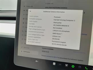 2022 Tesla Model Y - Thumbnail