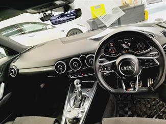 2017 Audi TT - Thumbnail