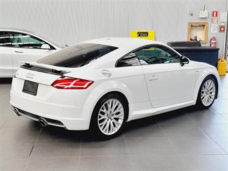 2017 Audi TT - Thumbnail