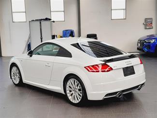2017 Audi TT - Thumbnail