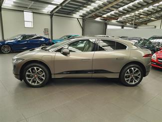 2021 Jaguar I-pace - Thumbnail