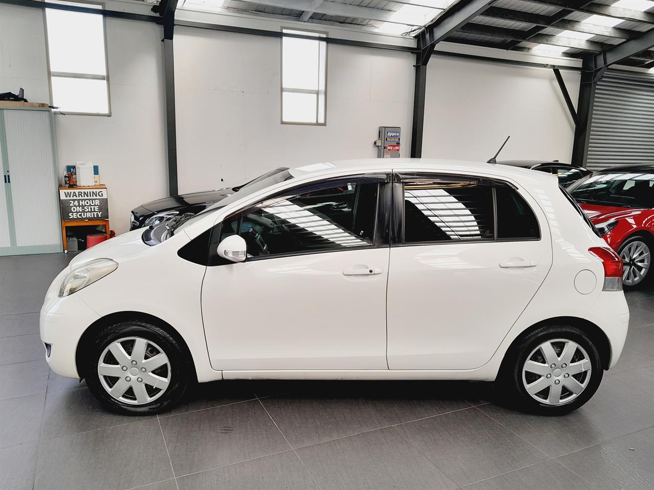 2010 Toyota Vitz
