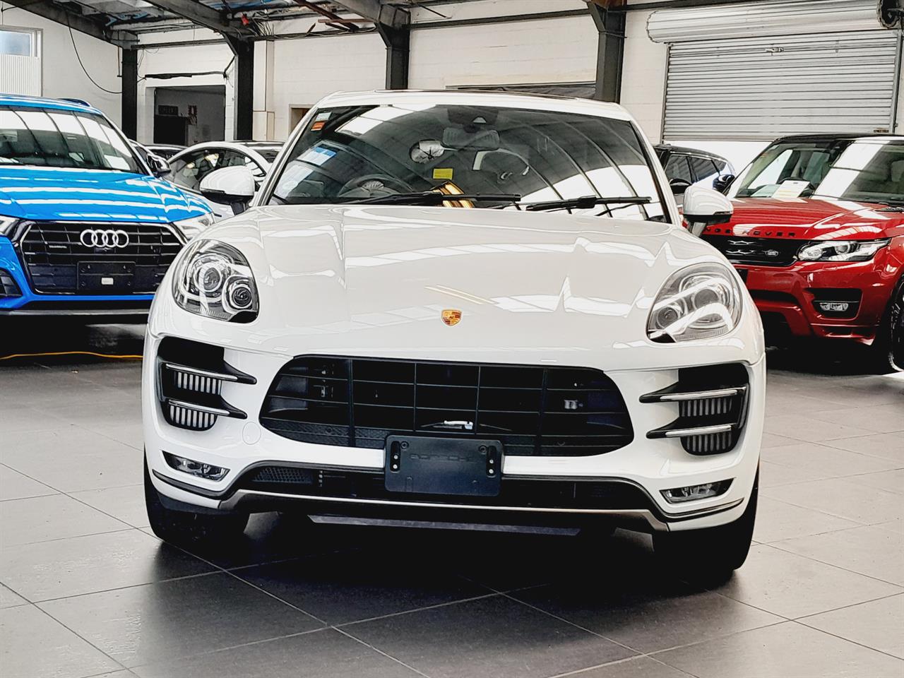 2015 Porsche Macan