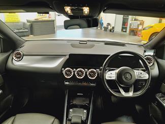 2021 Mercedes-Benz EQA - Thumbnail