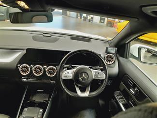 2021 Mercedes-Benz EQA - Thumbnail