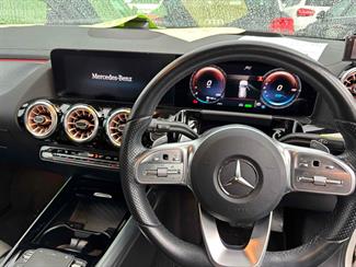 2021 Mercedes-Benz EQA - Thumbnail