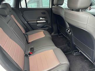 2021 Mercedes-Benz EQA - Thumbnail