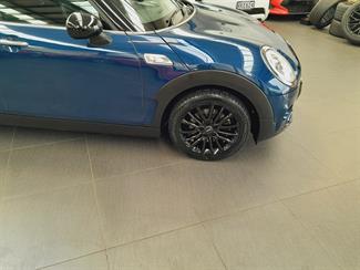 2016 Mini Clubman - Thumbnail
